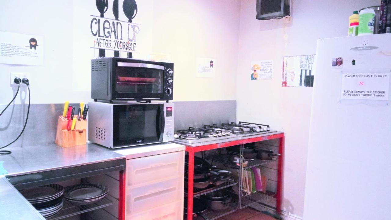 Asylum Sydney Backpackers Hostel Екстериор снимка
